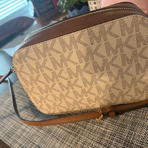 Michael Kors Brown and Cream Crossbody Bag - Picture 3 of 5